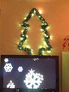 Su Casa: Citygal's 2-D Christmas Tree Su Casa: Citygal's 2-D Christmas Tree