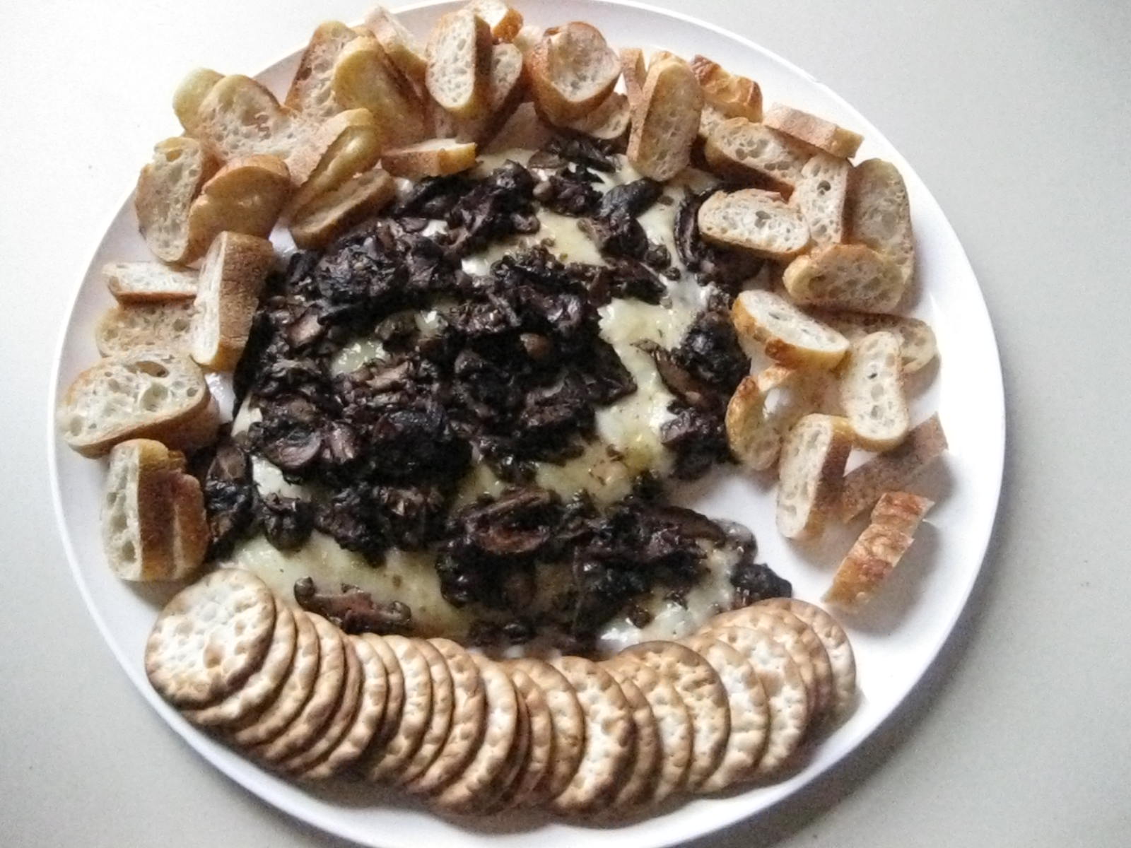 Say Cheese! Baked Brie With Mushrooms POPSUGAR Food