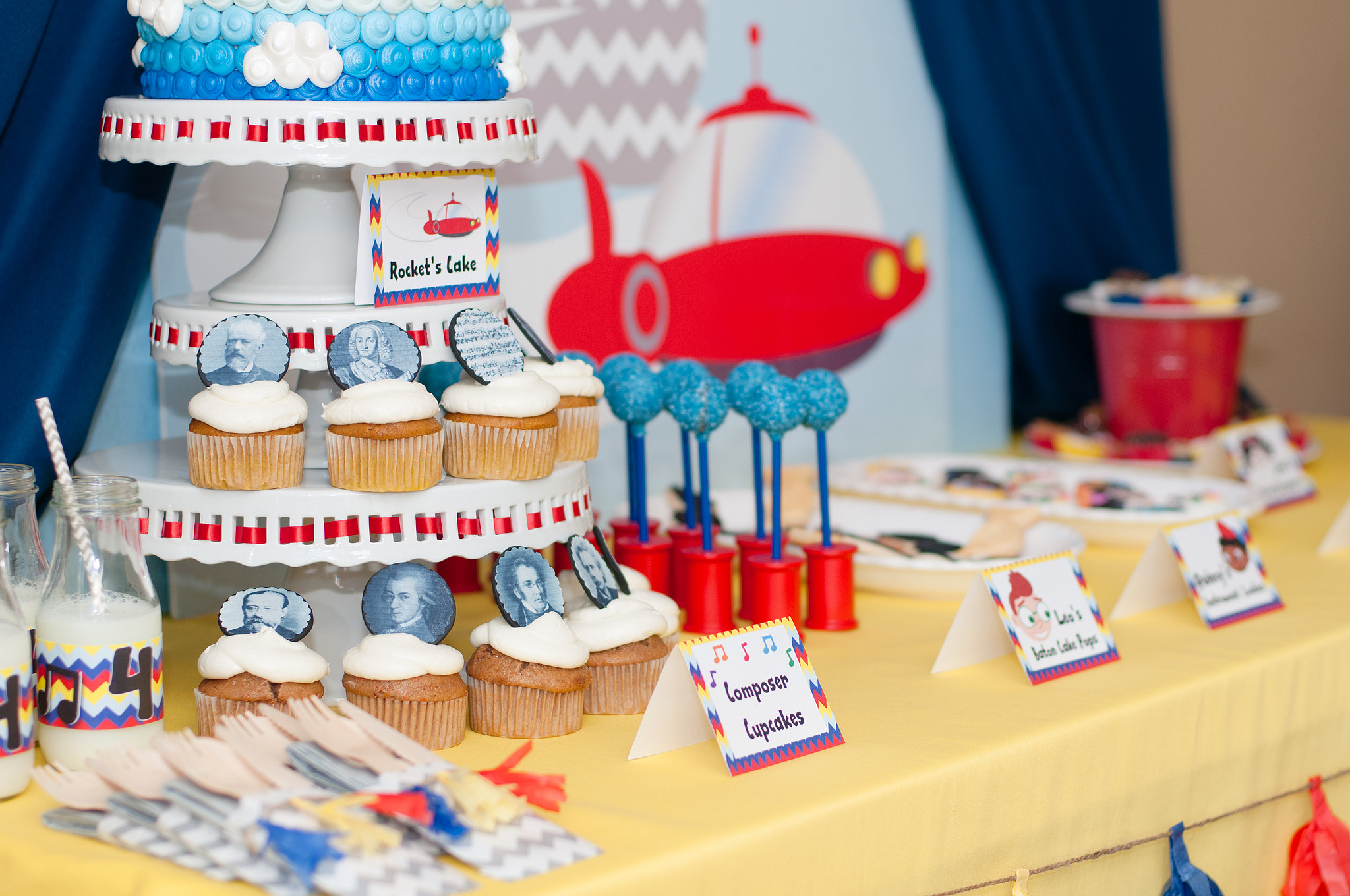 Little Einsteins Desserts | This Little Einsteins Birthday Bash Is ...