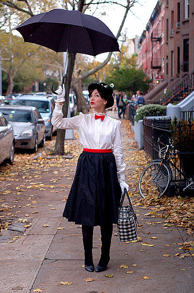 Mary Poppins | 70 Mind-Blowing DIY Halloween Costumes For Women ...