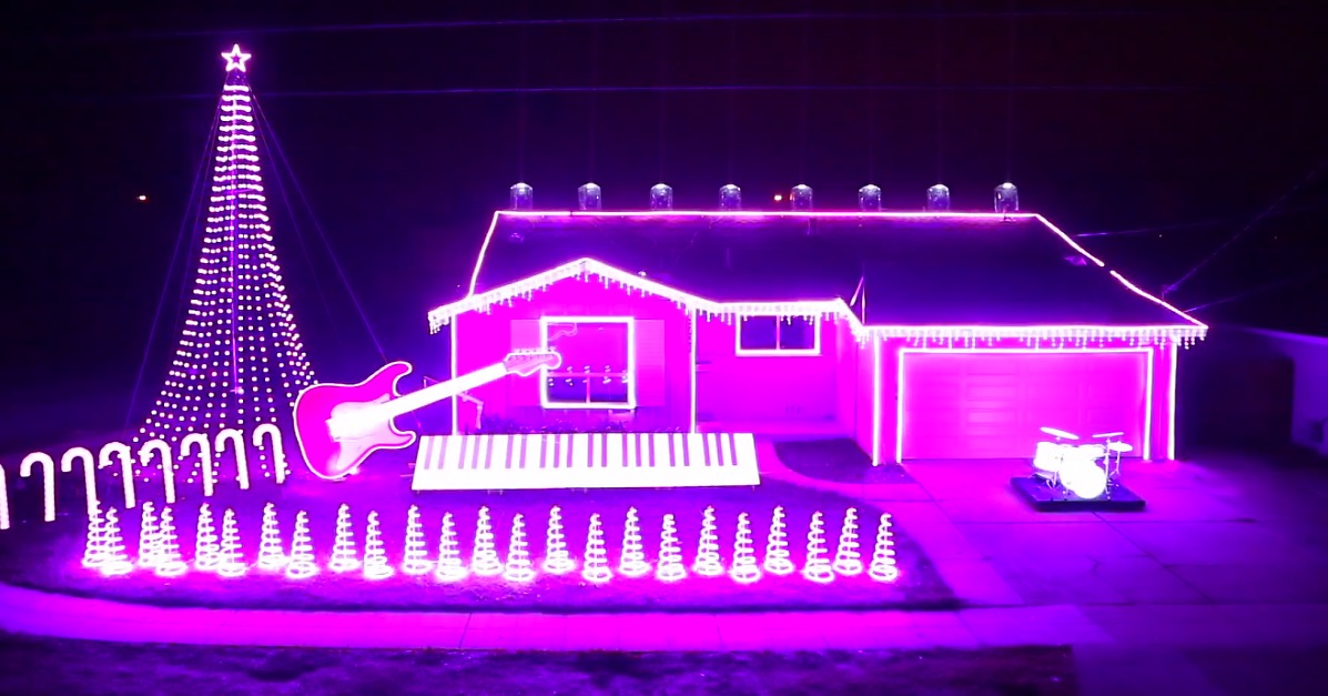 Star Wars Christmas Light Display | POPSUGAR Tech