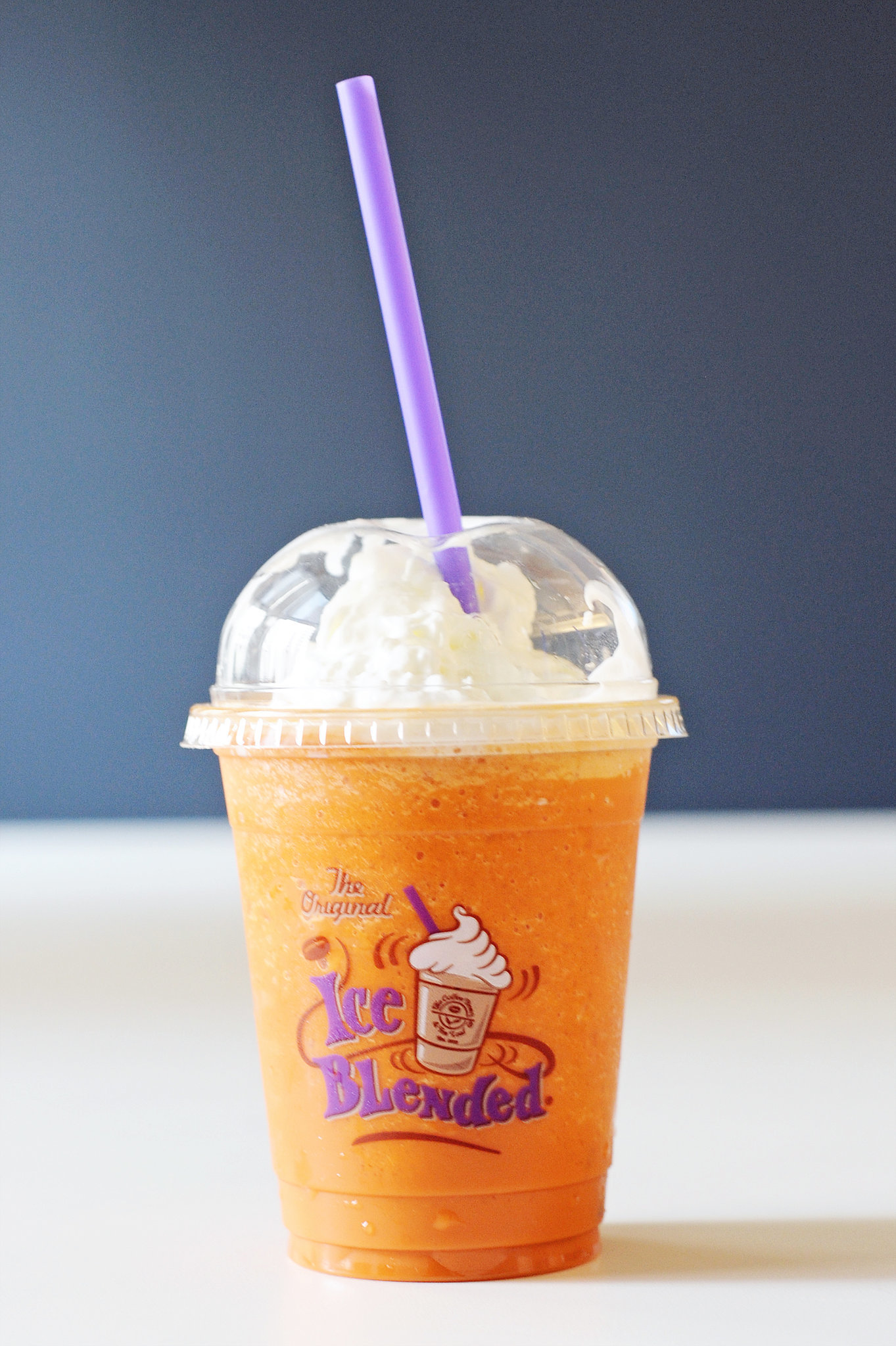 Coffee Bean & Tea Leaf Thai Tea Ice Blended Taste Test | POPSUGAR Food