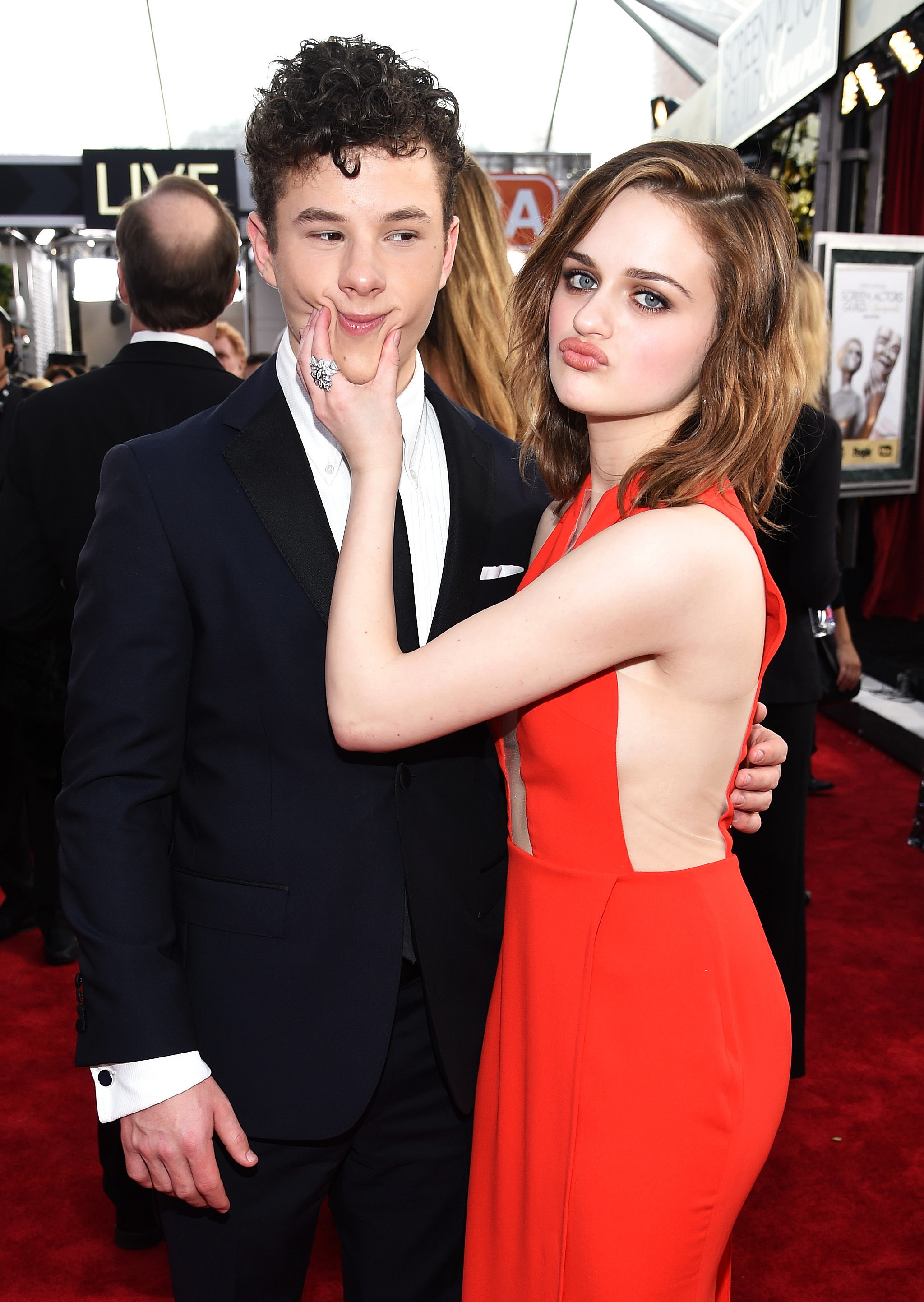 Pictured: Nolan Gould and Joey King | 76 Moments From the SAG Awards ...