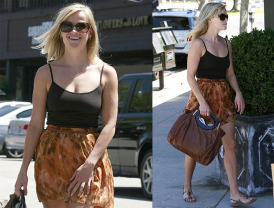 pictures of reese witherspoon wearing skirt in la pictures of reese witherspoon wearing skirt in la