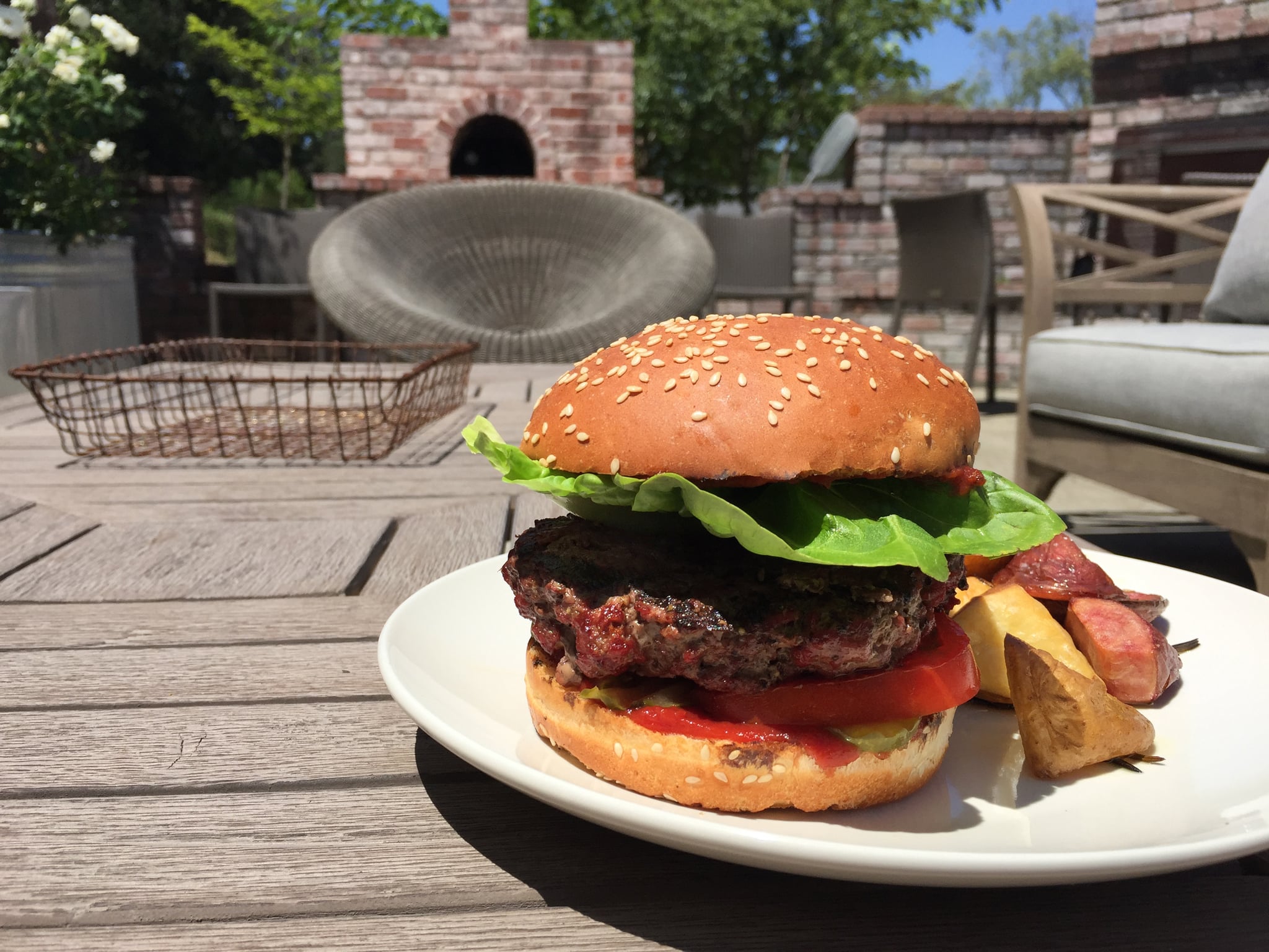 Tasty American - Hamburger Maker 