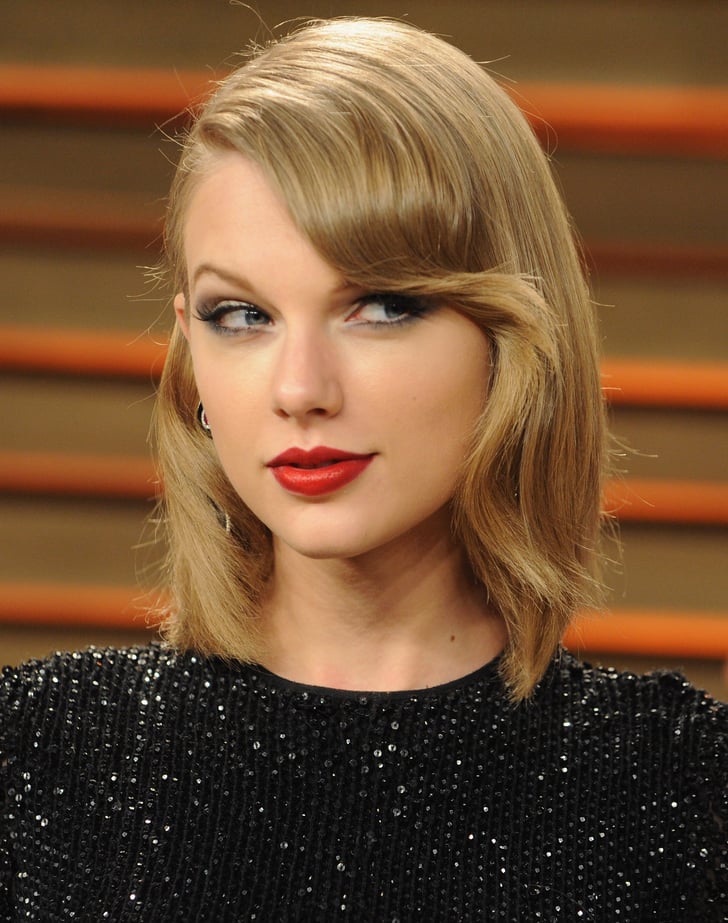March 3 | The Year in Taylor Swift's Coyly Raised Eyebrow | POPSUGAR ...